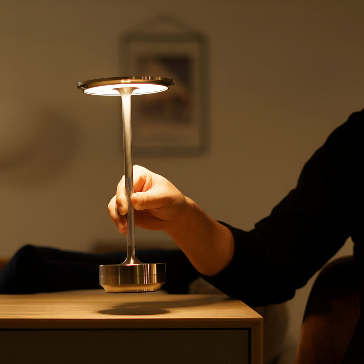 Cordless Rechargeable LED Table Lamp