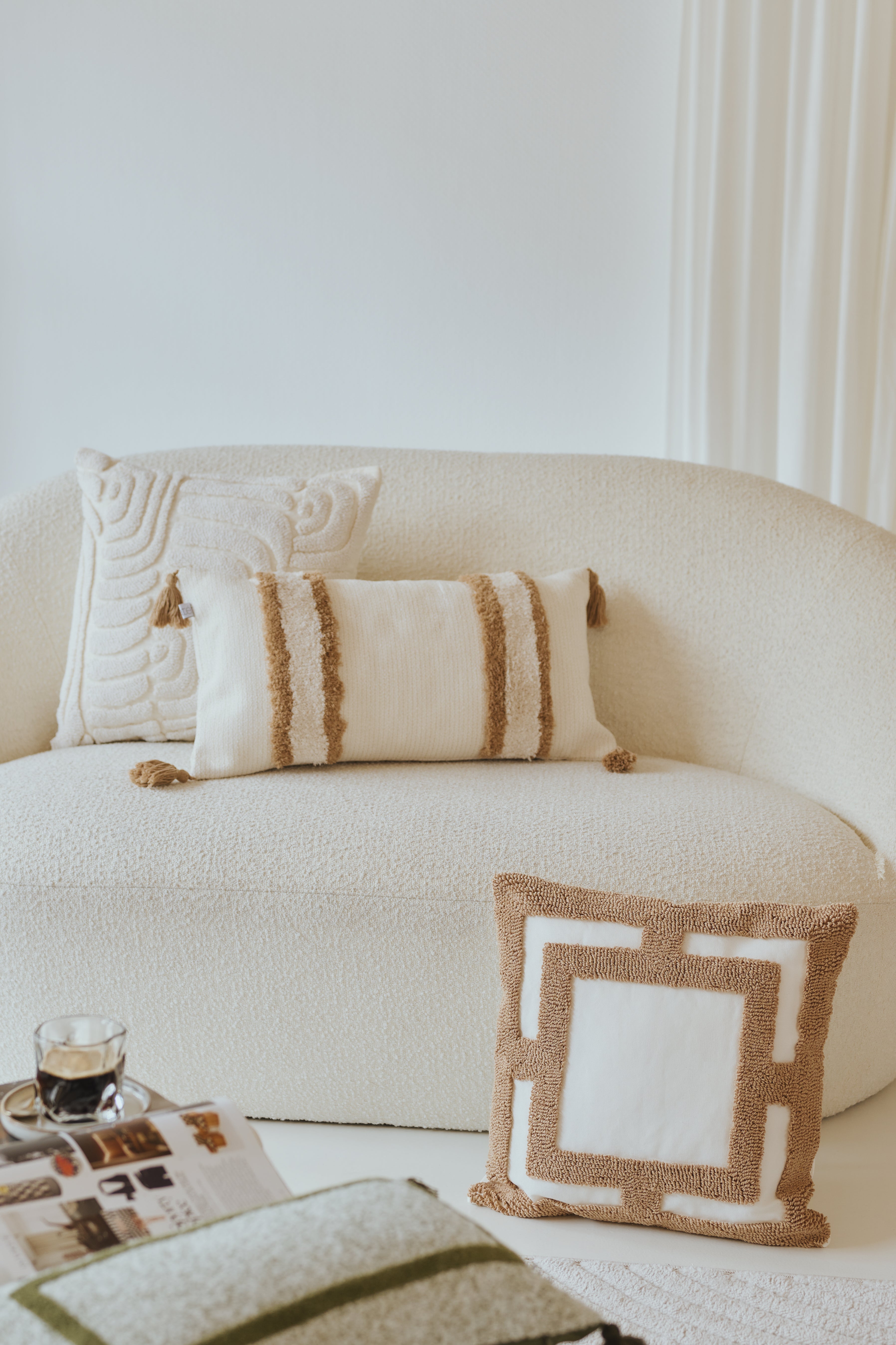 Cotton Blend Tufted Cushion Cover 30x60 cm - Elegant Boho Design for Couch and Sofa