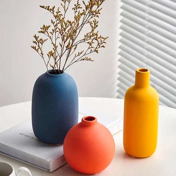 Decorative Nordic Flower Holder