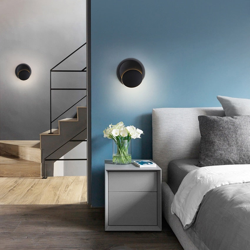 Dimmable Adjustable LED Wall Light with Directional Head