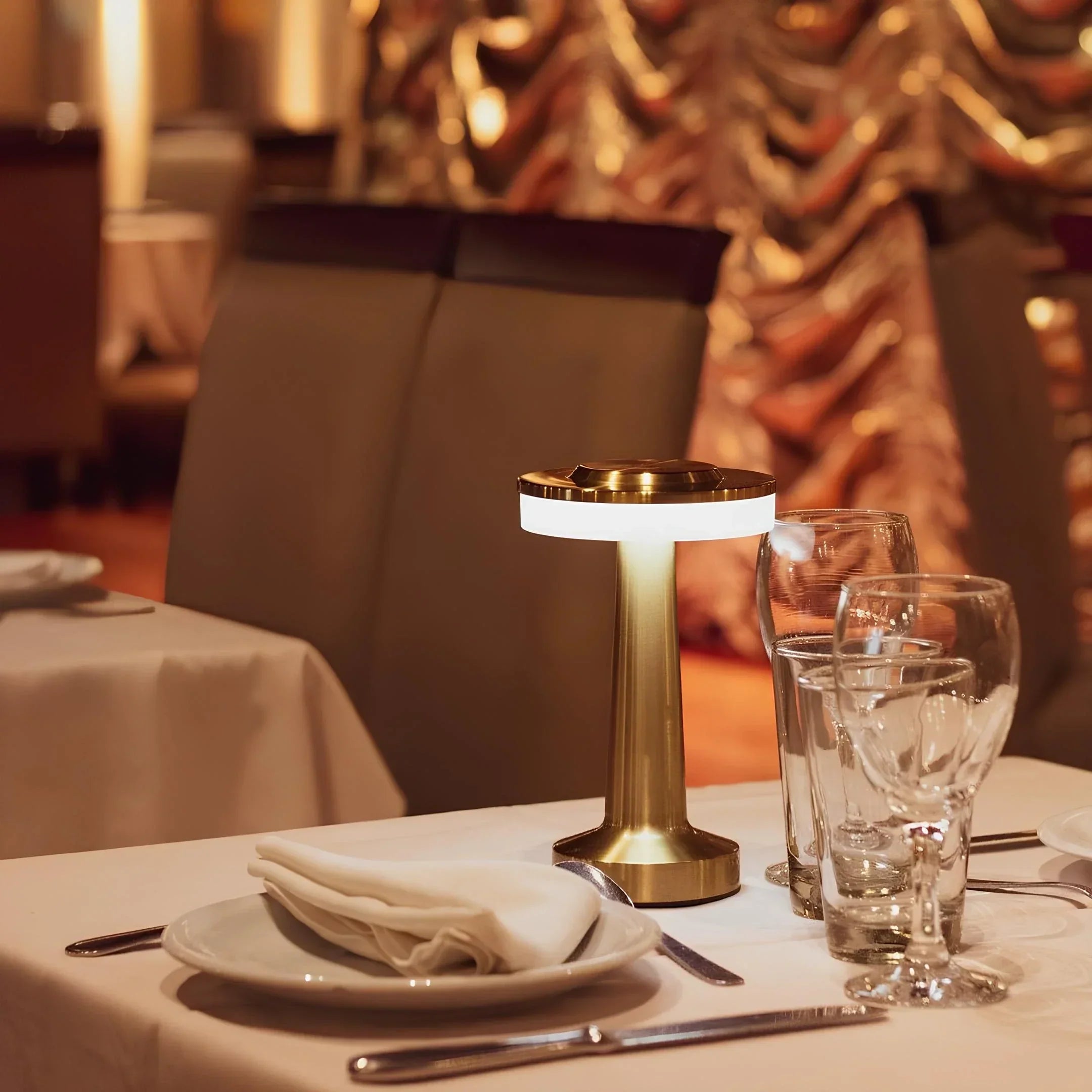 Dimmable LED Light with Three Colour Temperatures