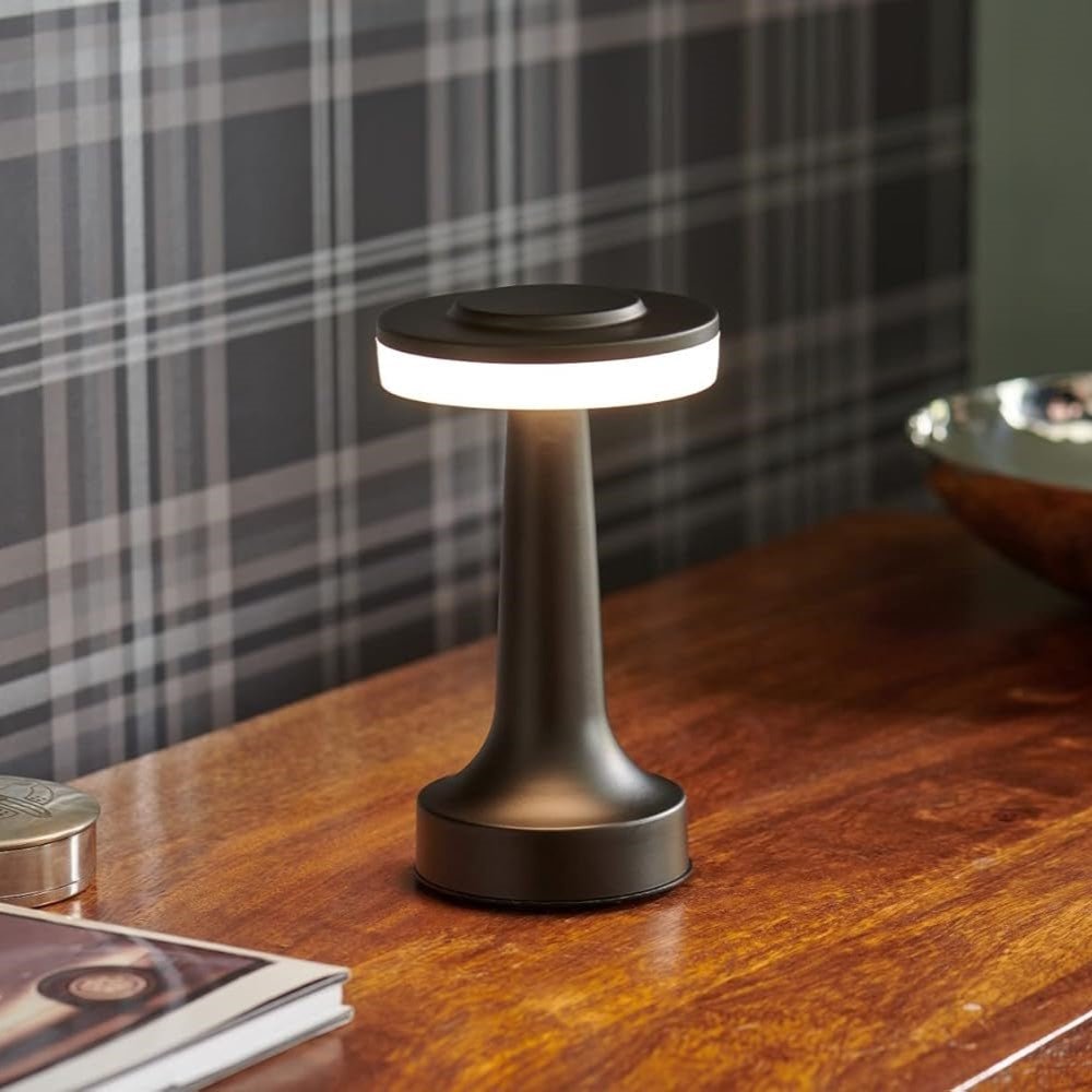 Dimmable LED Light with Three Colour Temperatures