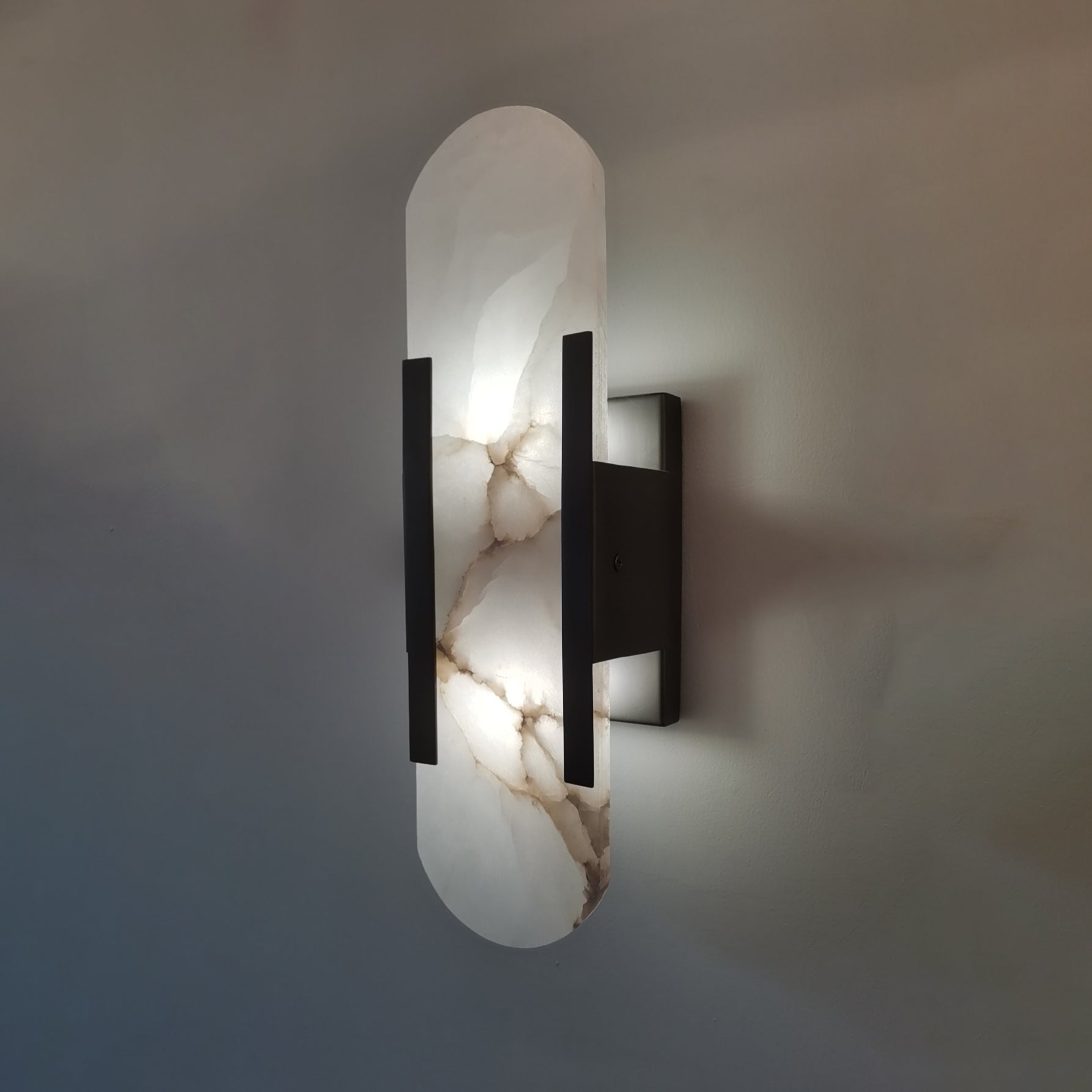 Elegant Oval Marble Wall Sconce Lighting with Adjustable LED – Durable Wall Lamp for Home Decor