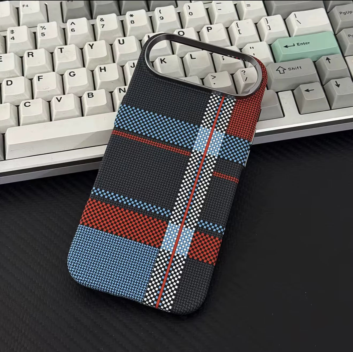 Retro Floral Print iPhone 18 Pro & iPhone 18 Pro Max Case