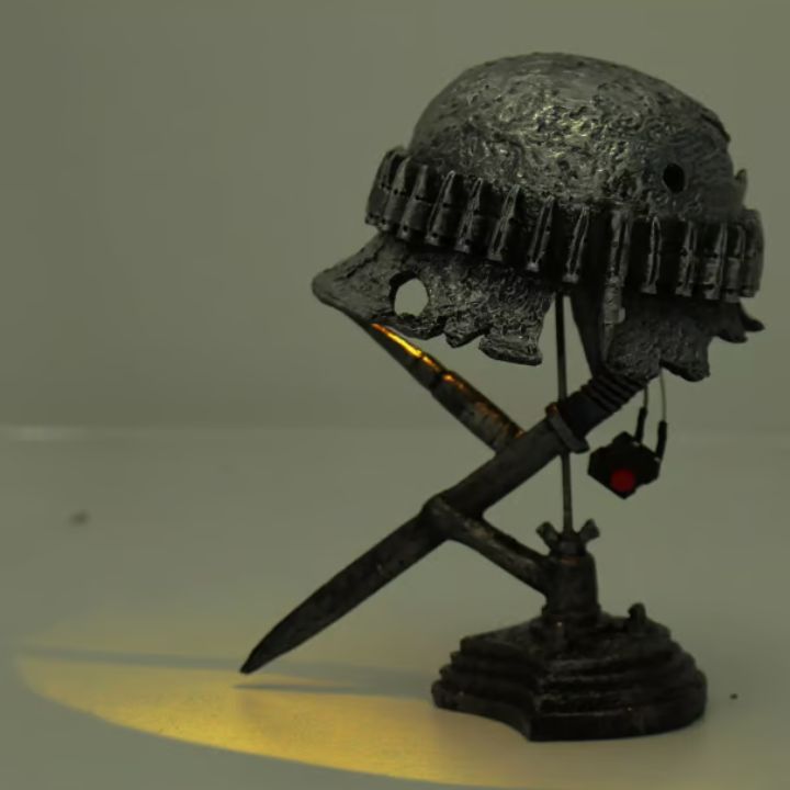 Helmet Led Table Lamp