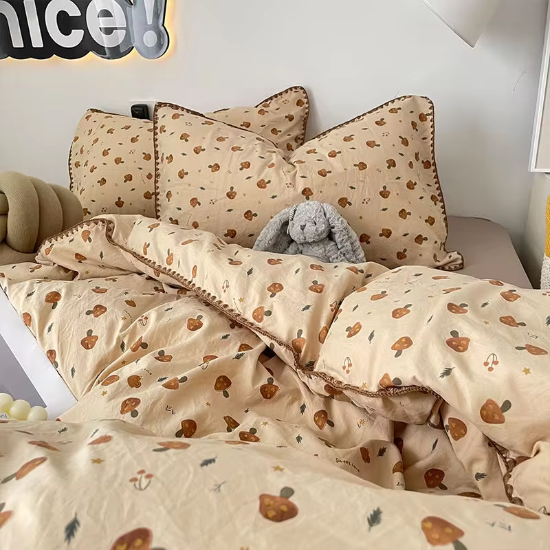 Brown Forest Mushroom Polyester Bedding Set with Vintage Autumn Design