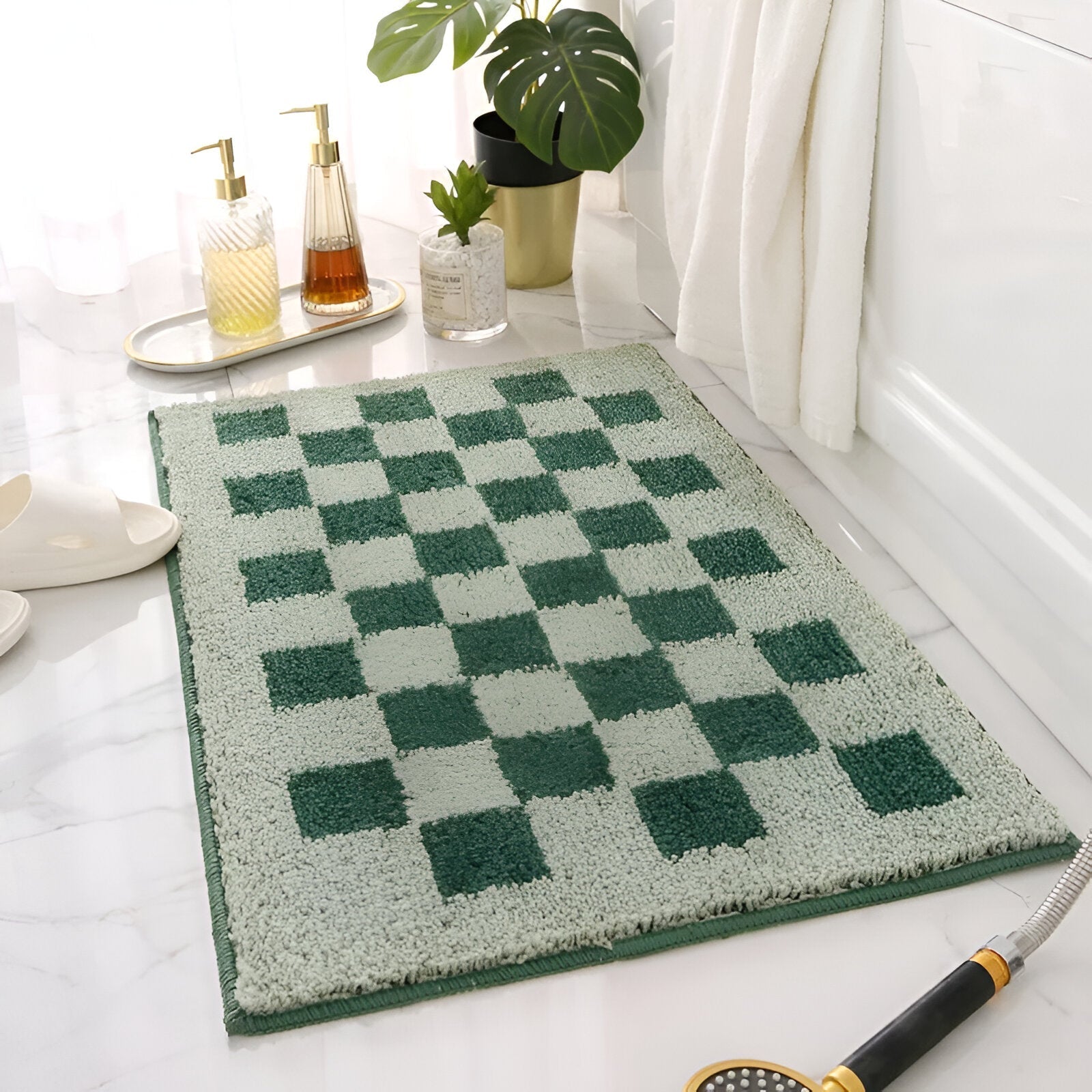 Machine-Washable Microfibre Plush Bath Mat