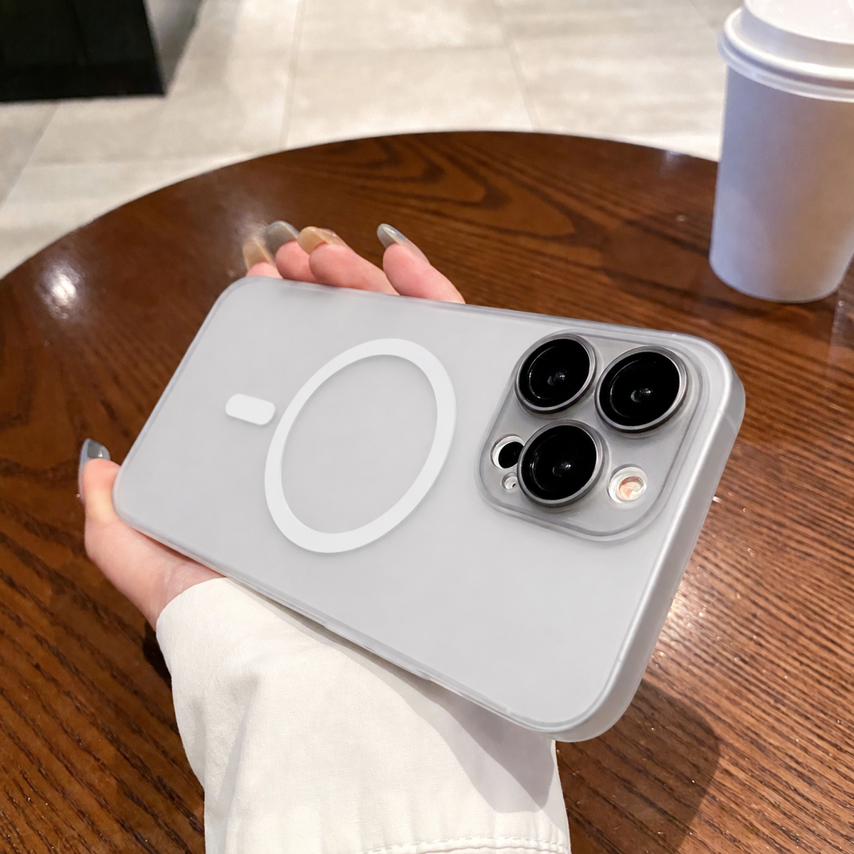 Magnetic iPhone 18 Pro & iPhone 18 Pro Max Phone Case