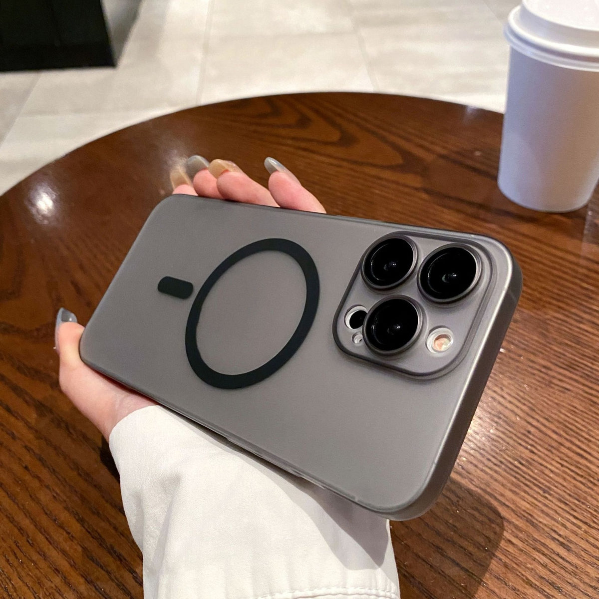 Magnetic iPhone 18 Pro & iPhone 18 Pro Max Phone Case