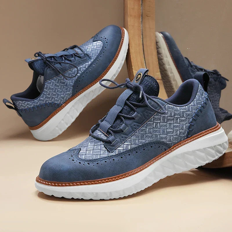 Men's Casual Sneakers With Laces
