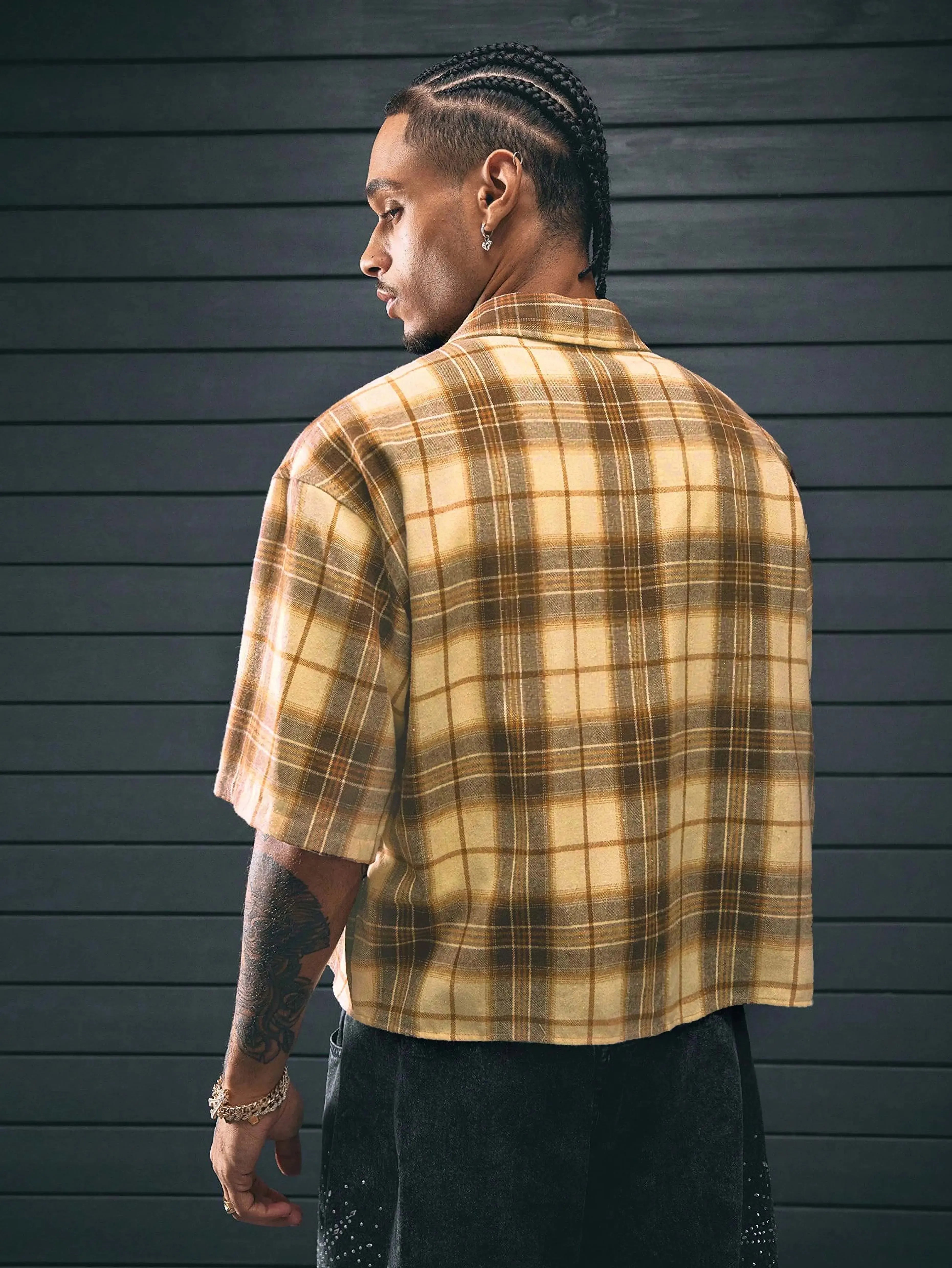 Men’s Cropped Plaid Shirt