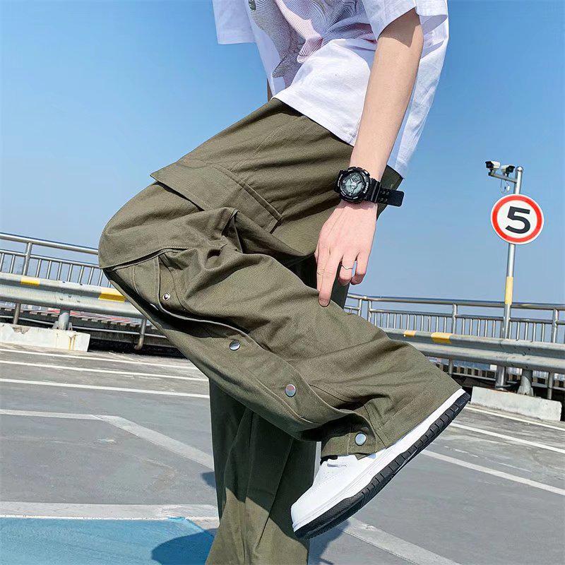 Men’s Wide-Leg Cargo Pants