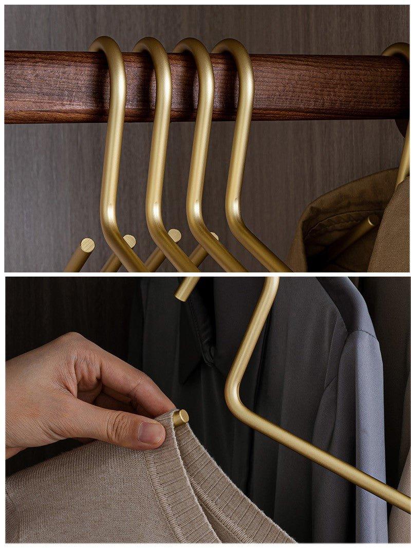 Metal Luxury Clothes Hanger