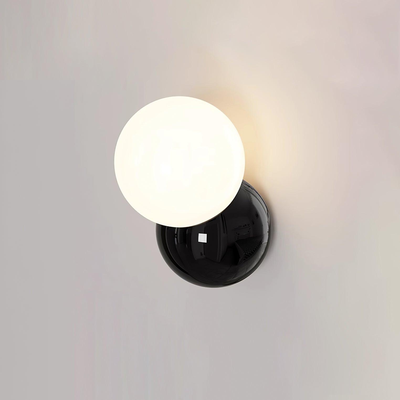 Minimalist Adjustable Round Wall Lamp