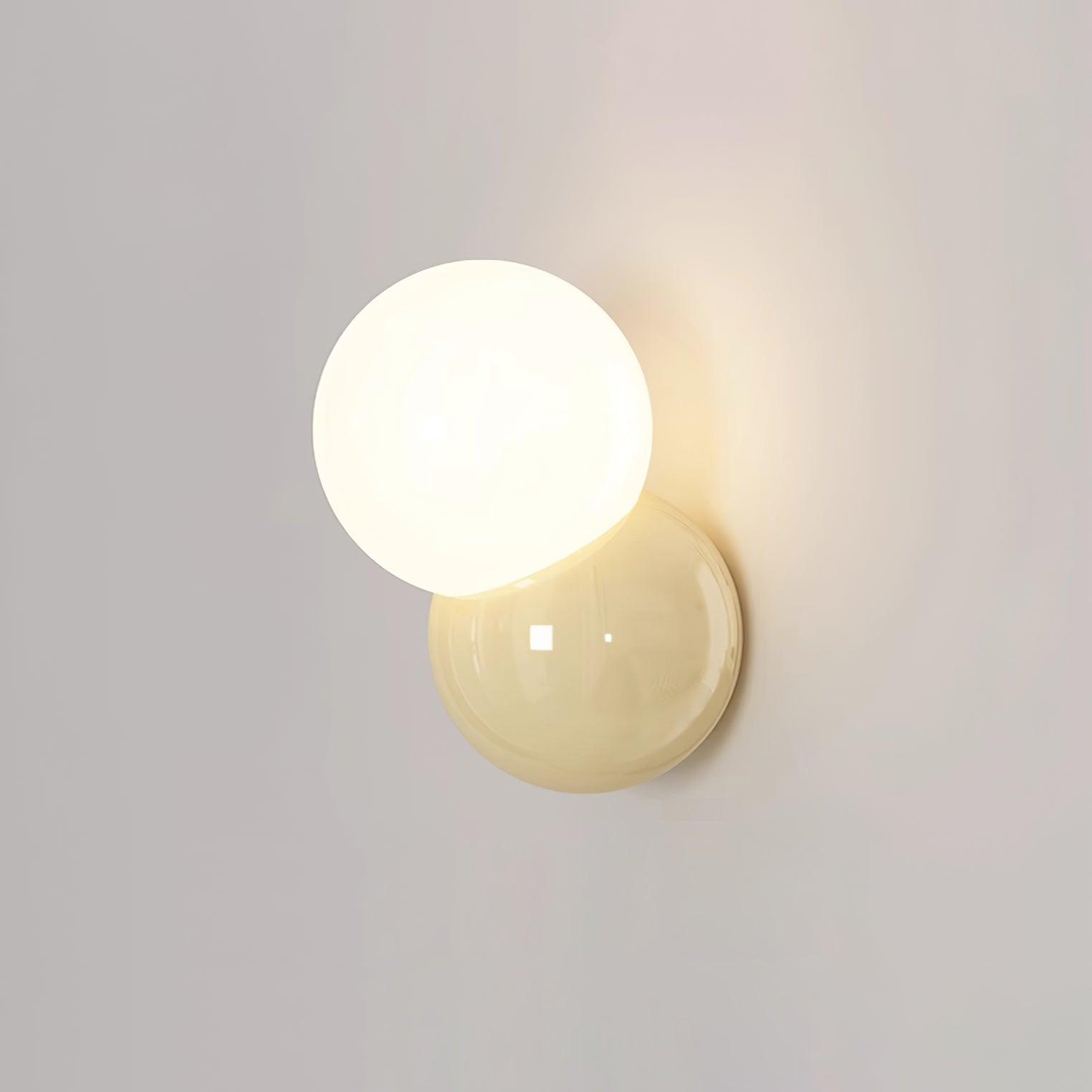 Minimalist Adjustable Round Wall Lamp