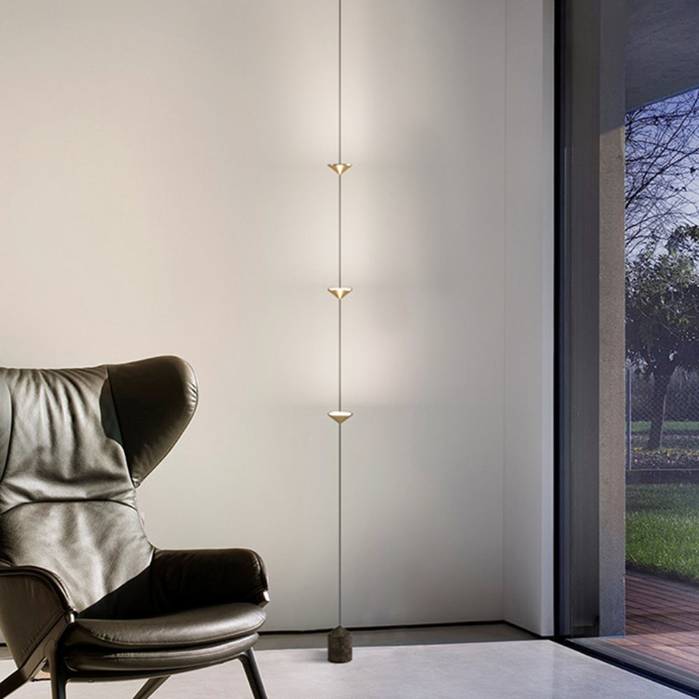 Modern Black Floor Lamp – Minimalist Linear Standing Lamp with 3 LED Bulbs for Living Room and Bedroom