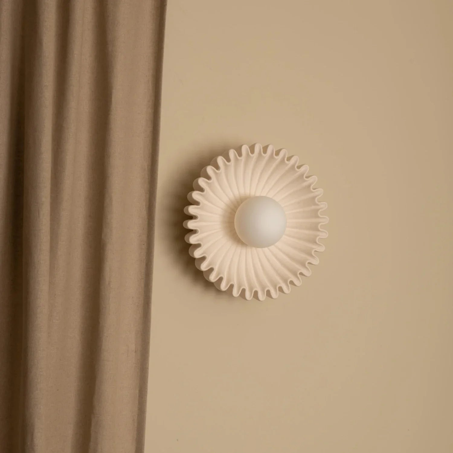 Modern Ceramic Flower Wall Light with Warm LED Glow