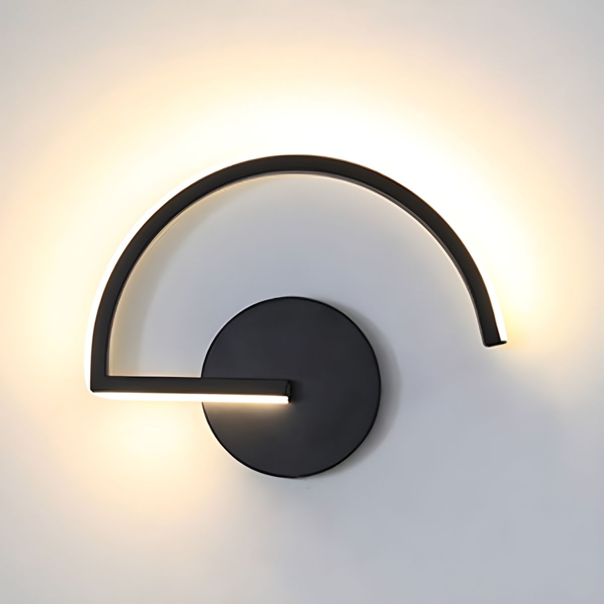 Modern Curved Geometric LED Wall Light
