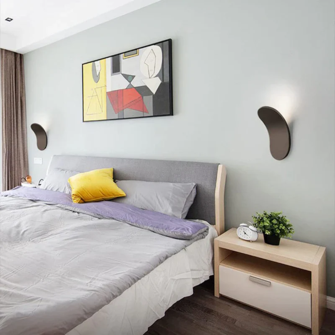 Minimalist Nordic LED Wall Lamp with Curved Metal Design