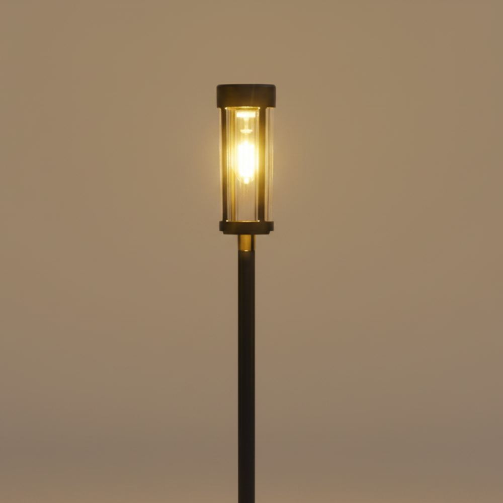 Modern Outdoor Garden Stake Lamps with Automatic Dusk-to-Dawn Lighting