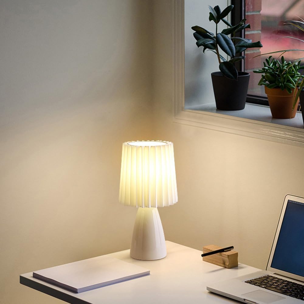 Pleated Fabric Shade Lamp