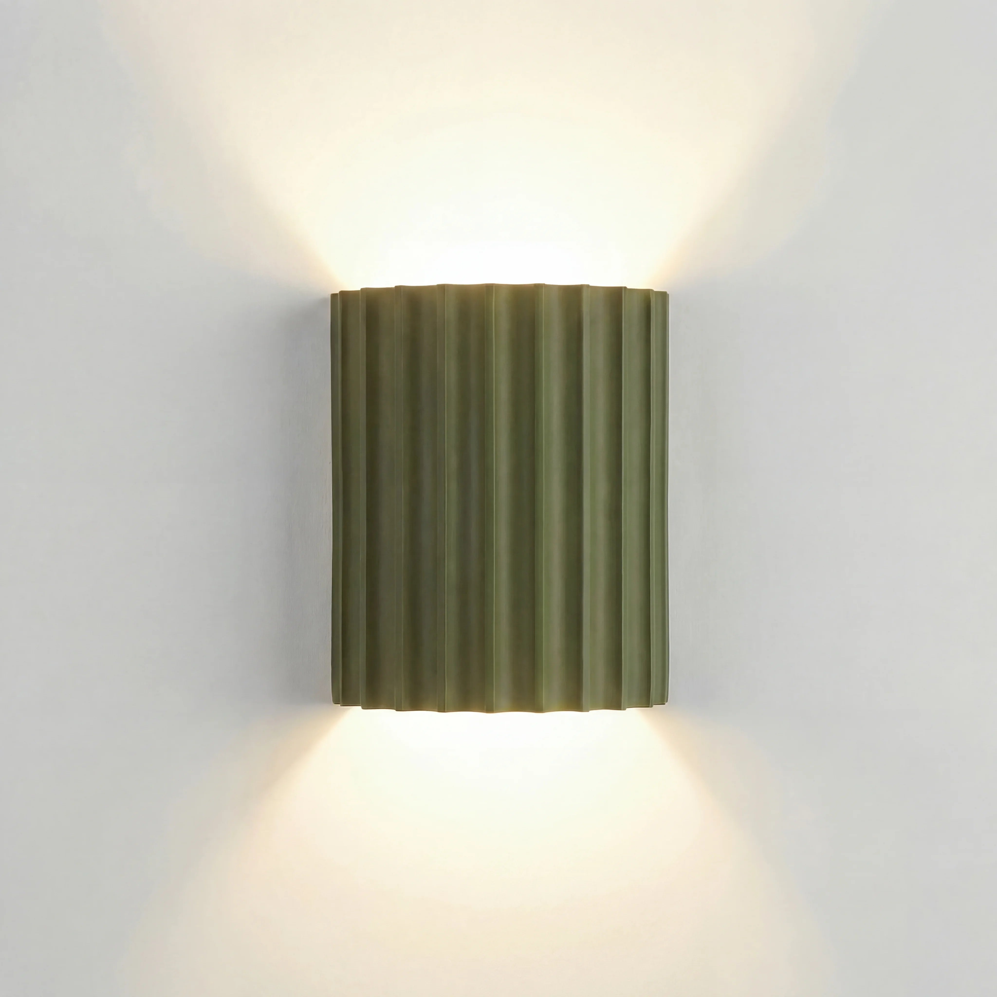 Ribbed Resin Wall Sconce with G9 Light Source