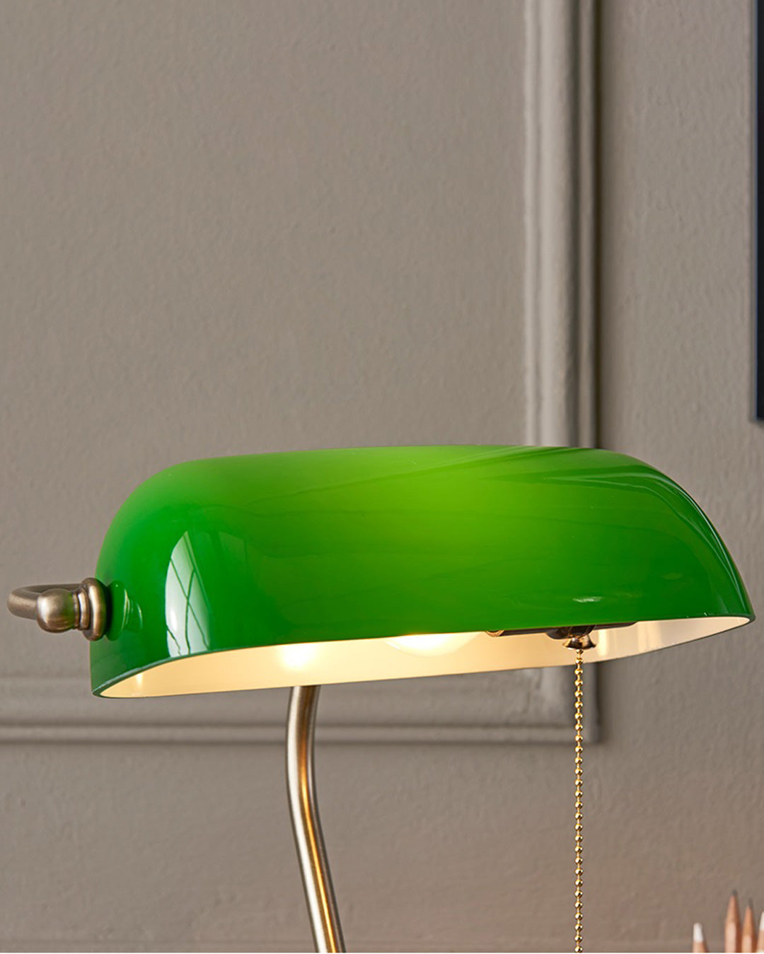 Round Energy-Efficient Table Lamp