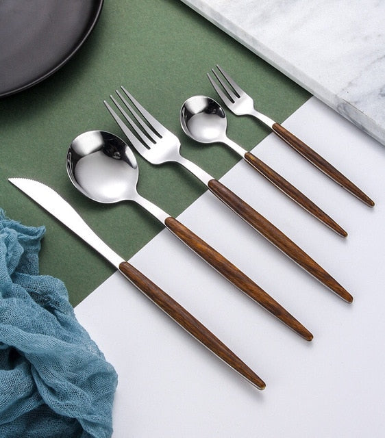Round Wood Cutlery Set