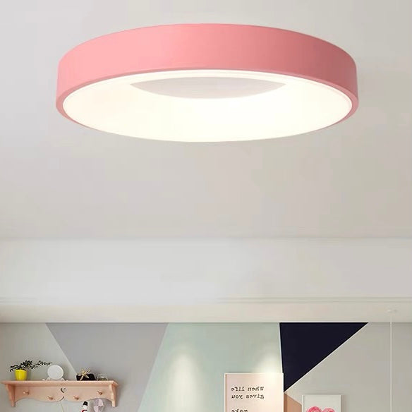 Simple LED Ceiling Light with Adjustable Color and Minimalist Round Design