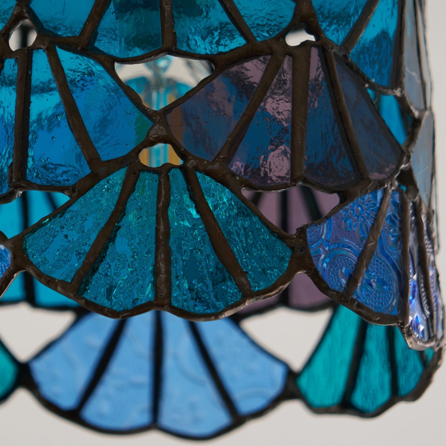 Tiffany-Style Ceiling Lamp for Decorative Home Spaces