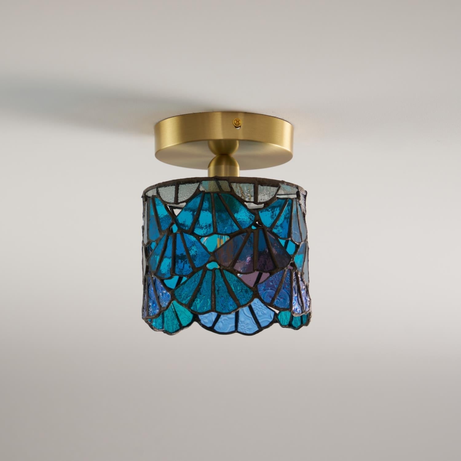 Tiffany-Style Ceiling Lamp for Decorative Home Spaces