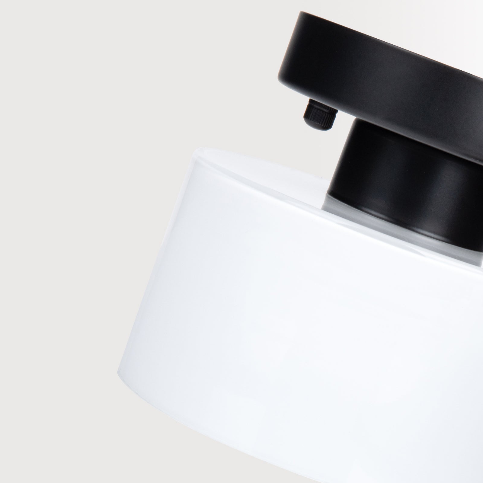 Vintage-Inspired Mid-Century Retro Ceiling Lamp