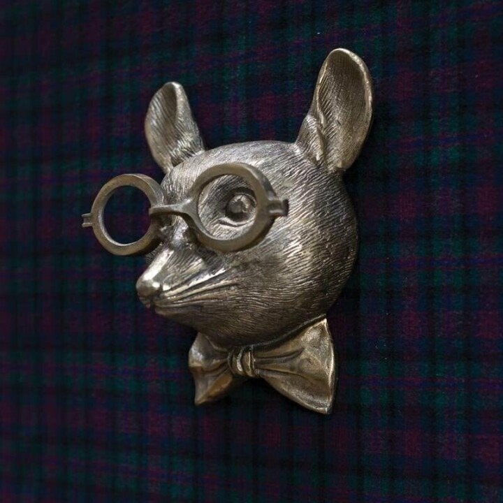 Wall-Mounted Hanging Kids' Figurine