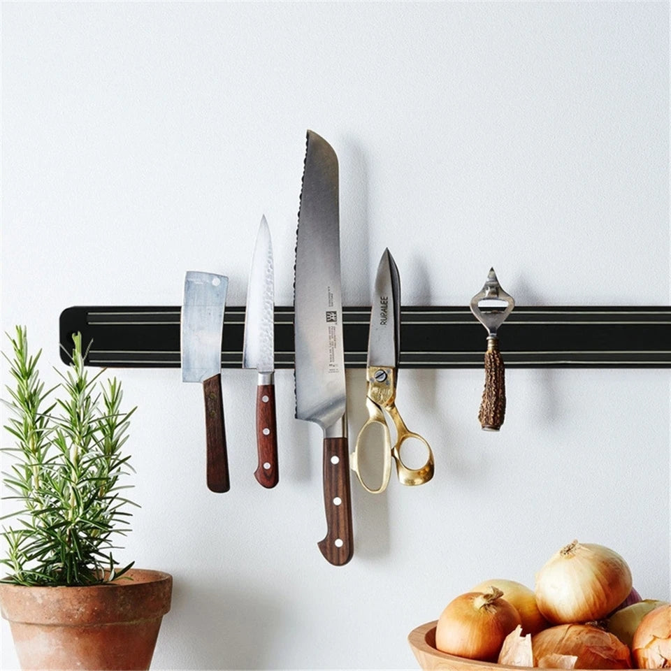 Wall-Mounted Magnetic Knife Holder