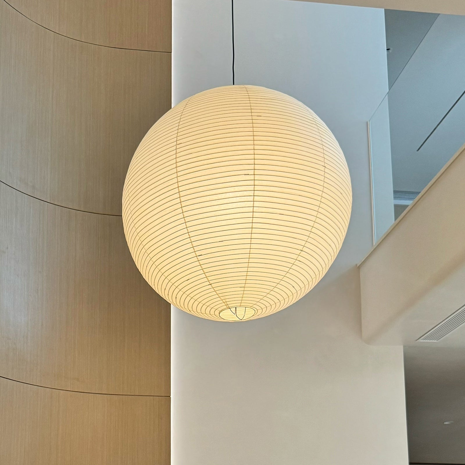 Washi Paper and Bamboo Ceiling Light Fixture – Adjustable Pendant Lamp for Modern Indoor Spaces, Warm Glow Lighting