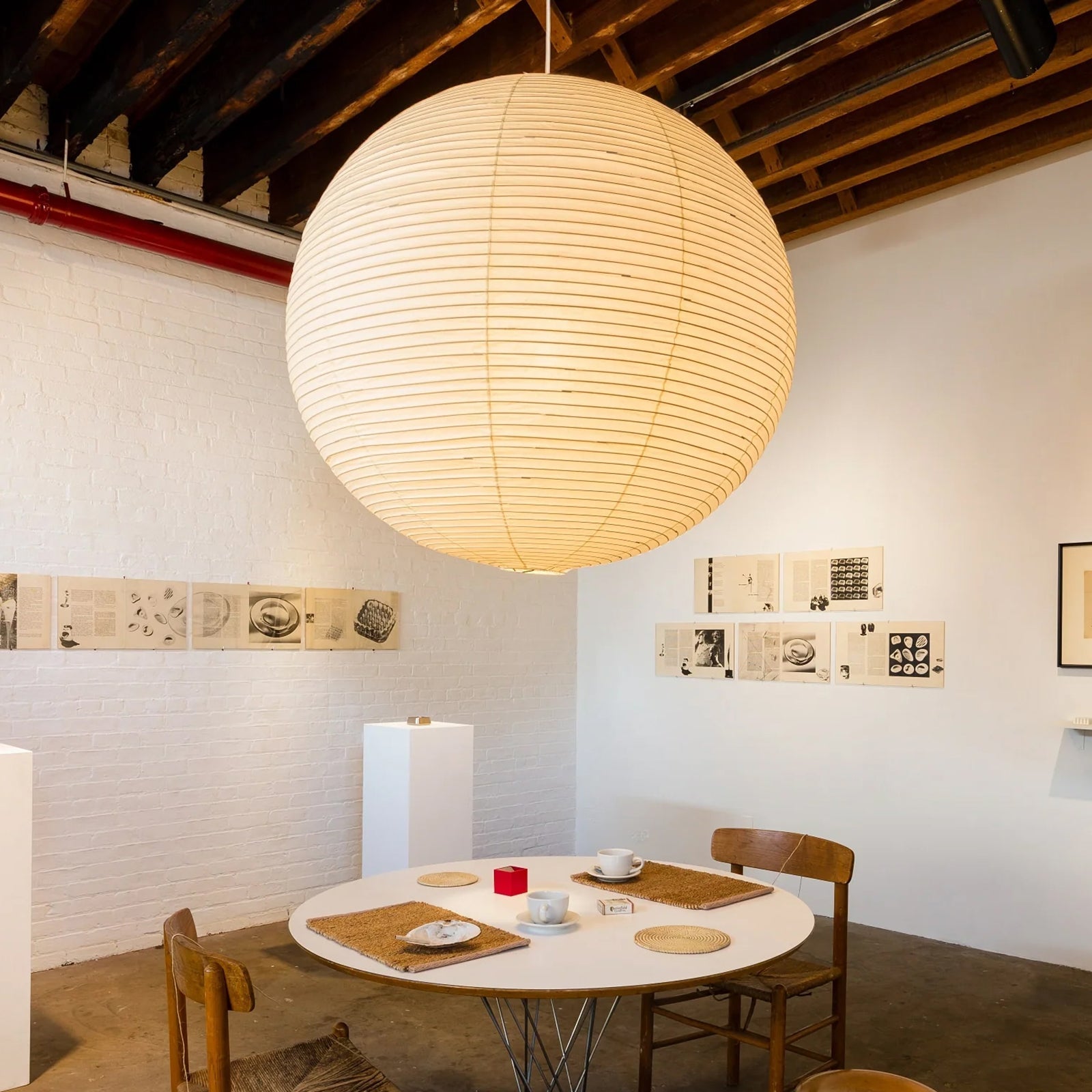 Washi Paper and Bamboo Ceiling Light Fixture – Adjustable Pendant Lamp for Modern Indoor Spaces, Warm Glow Lighting
