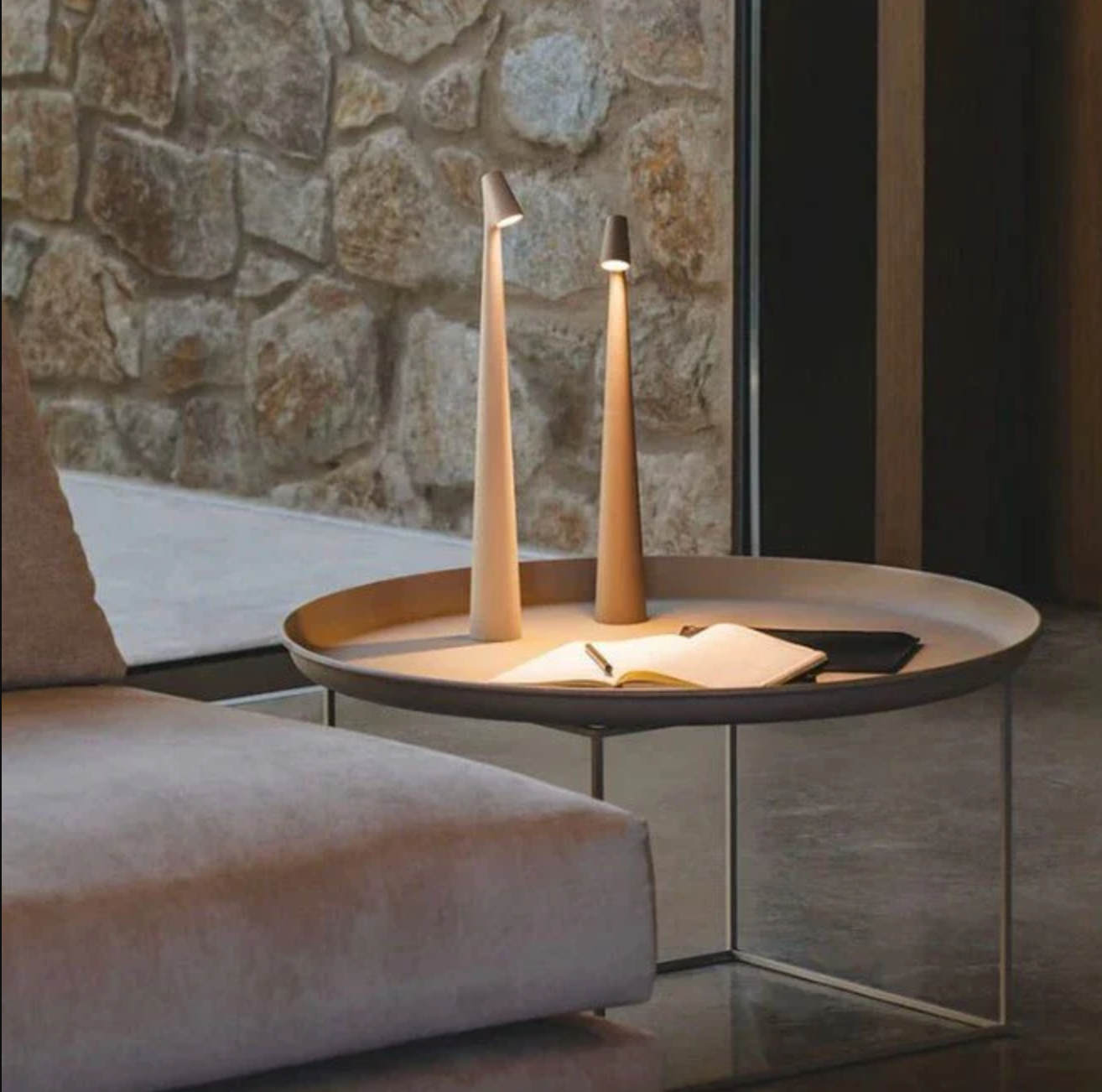 Wireless LED Table Lamp with Touch Dimming – Portable Cordless Bedside or Desk Lamp for Modern Home Decor