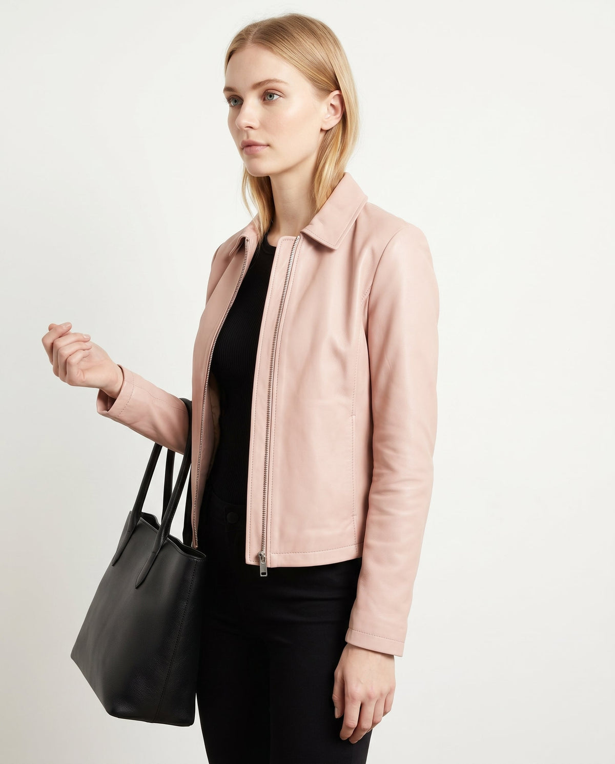 Women’s Fitted Leather Jacket
