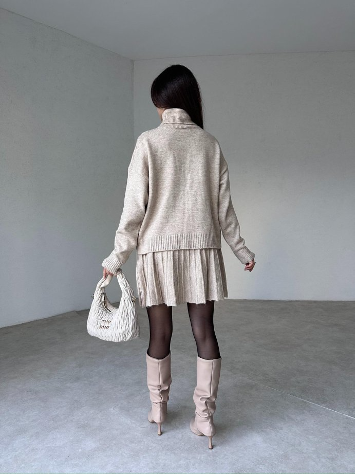 Women’s Pleated Knitted Skirt Set