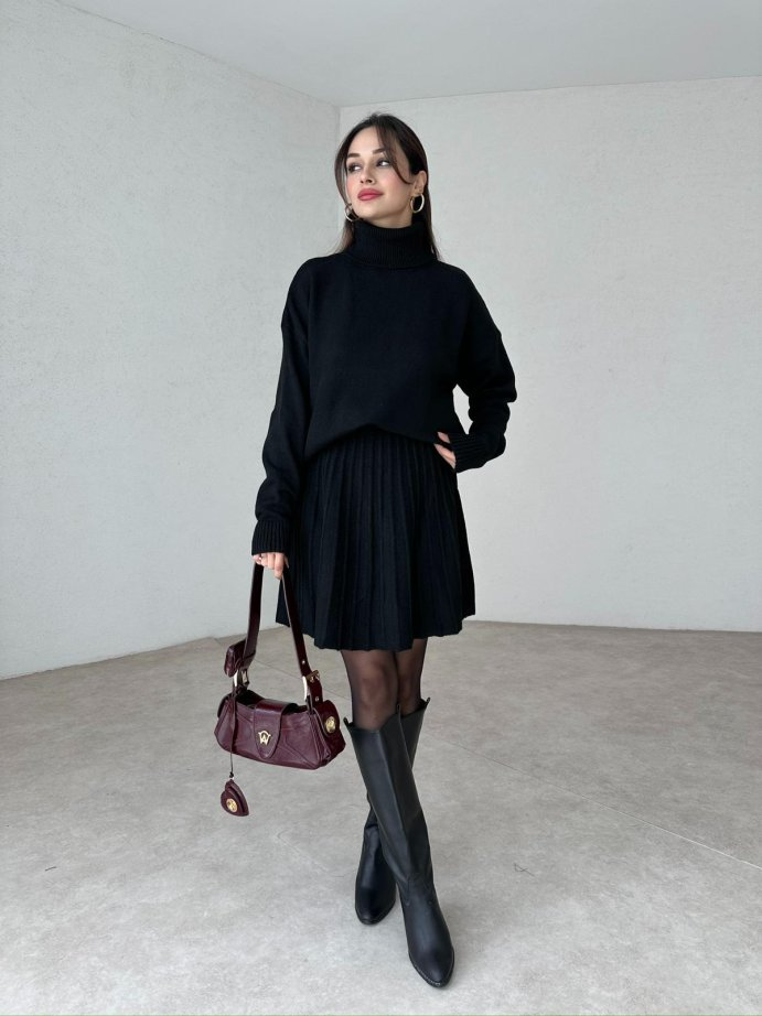 Women’s Pleated Knitted Skirt Set