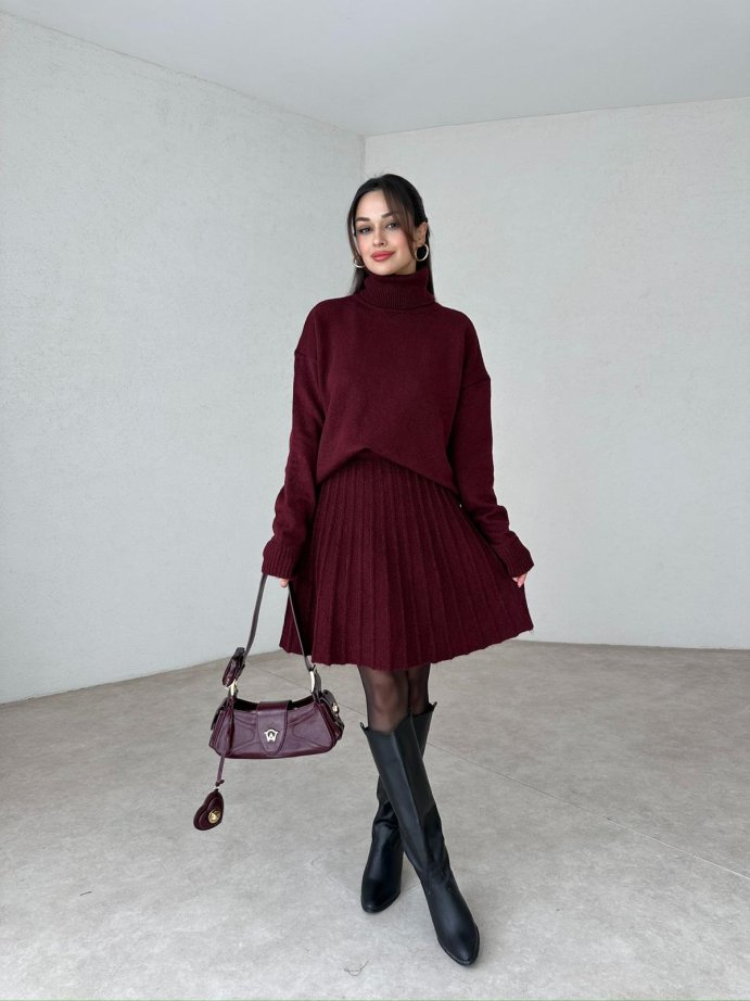 Women’s Pleated Knitted Skirt Set