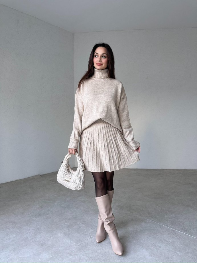 Women’s Pleated Knitted Skirt Set