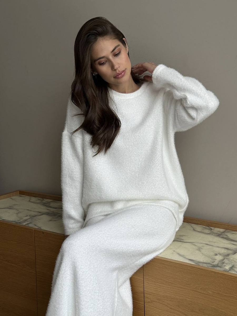 Women’s Relaxed Knitted Trouser Set