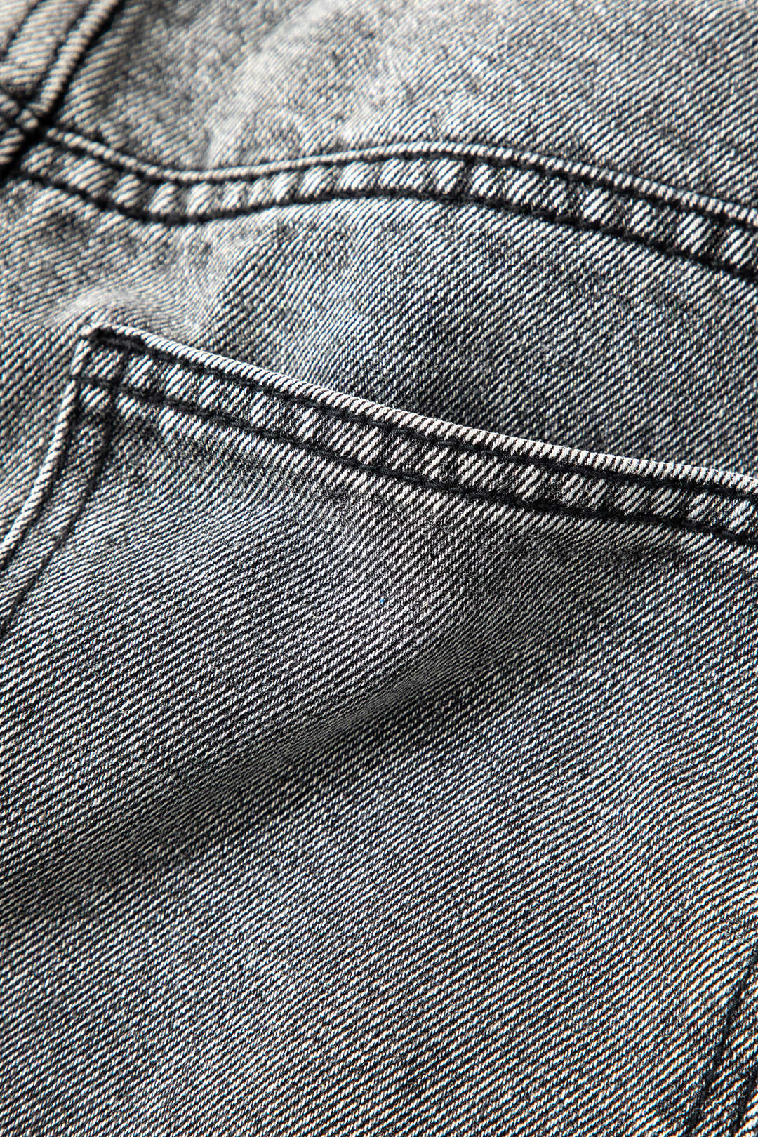 Women’s Asymmetric Waist Straight-Leg Jeans