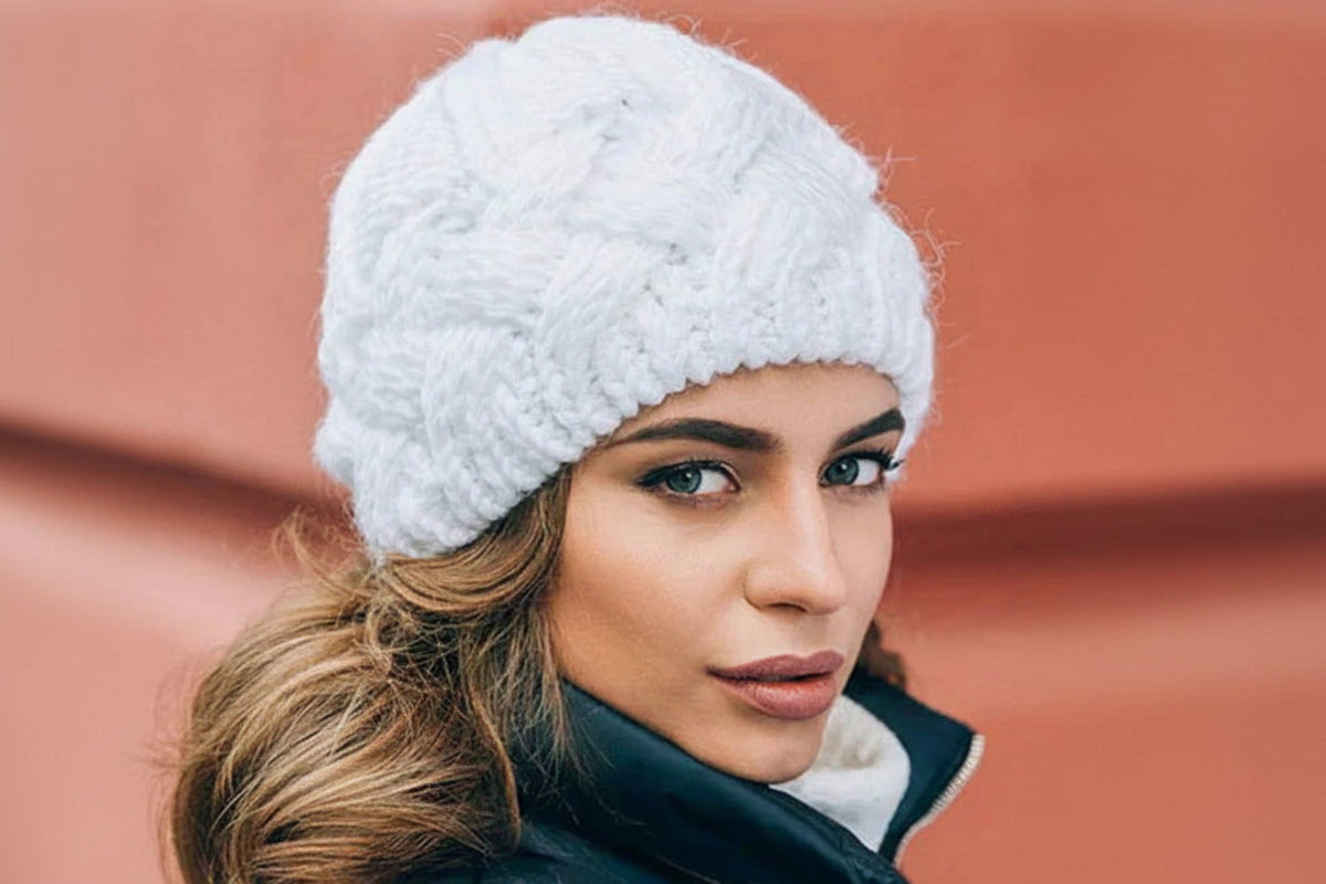 Women's Warm Knitted Winter Beanie