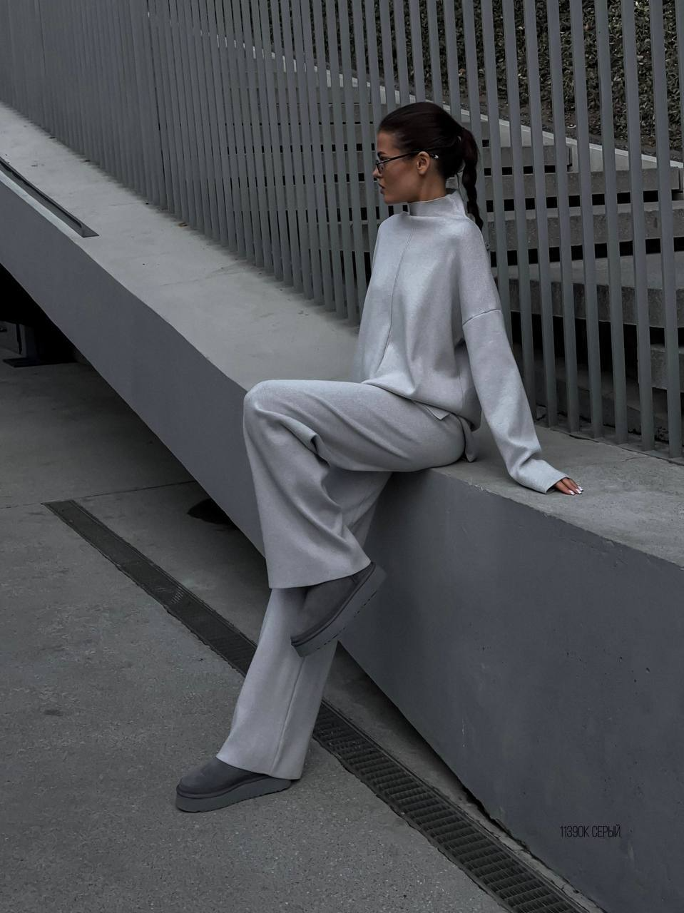 Women’s High-Neck Knitted Trouser Set