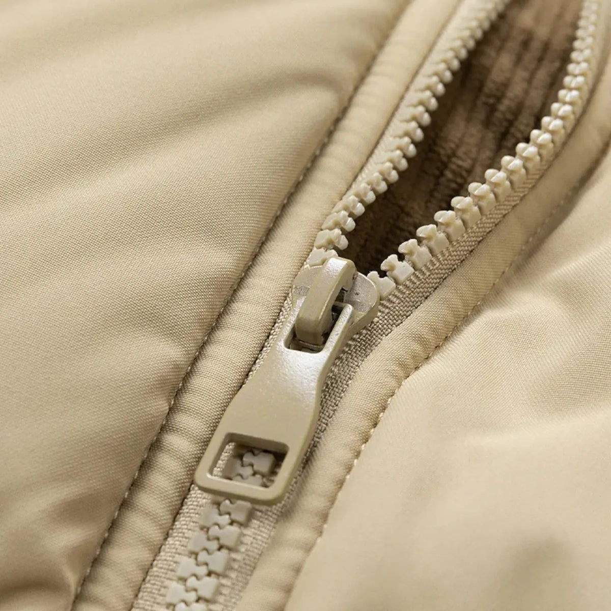 Men's Hooded Winter Puffer Jacket with Contrast Yoke