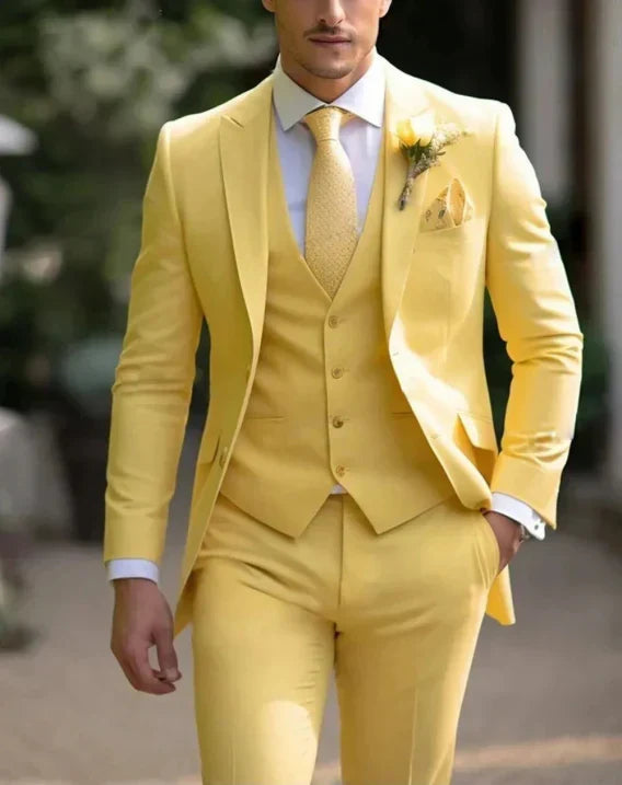 Men's Peak Lapel Slim Fit Three-Piece Suit