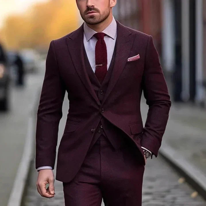Men's Peak Lapel Slim Fit Three-Piece Suit