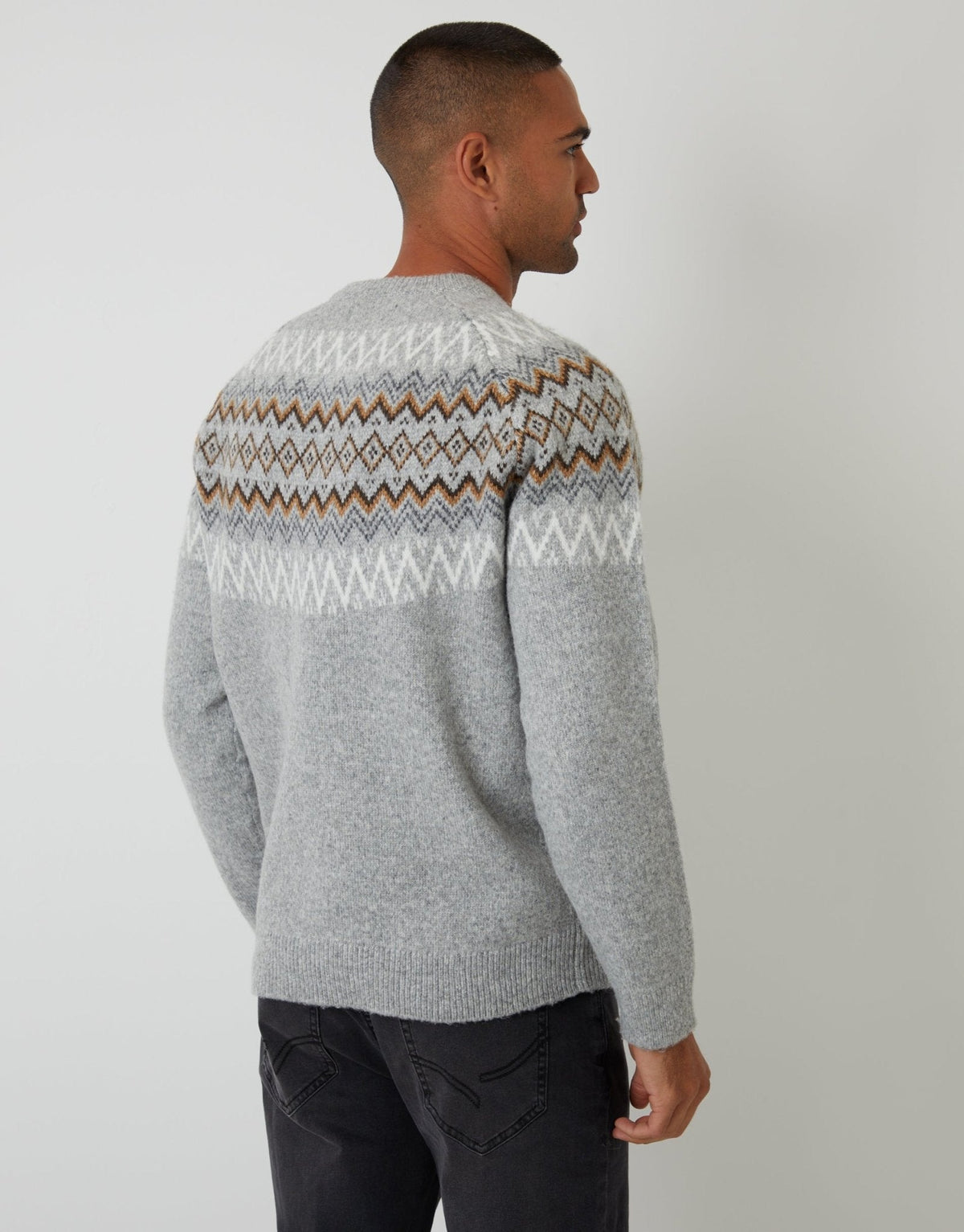 Men's Christmas Jumper Fair Isle Zigzag Yoke in Grey Marl